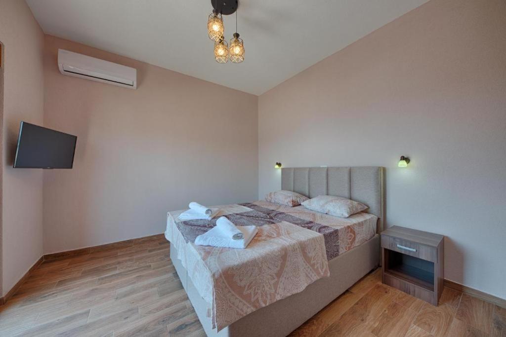 Apart Hotel Xxl Lux Dobra Voda Exterior photo