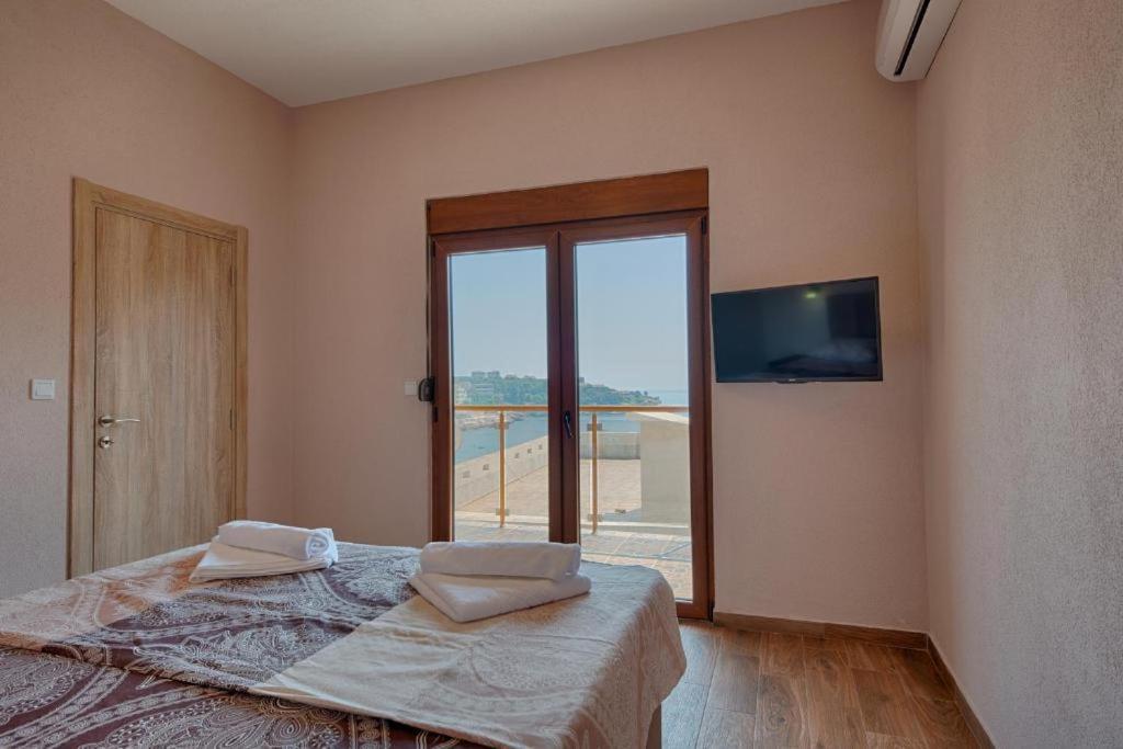 Apart Hotel Xxl Lux Dobra Voda Exterior photo
